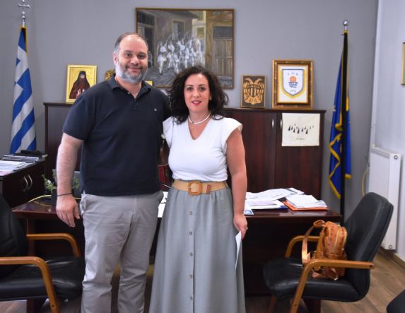 Ορκωμοσία νέας μόνιμης υπαλλήλου Τ.Ε. Πληροφορικής στον Δήμο Νάουσας