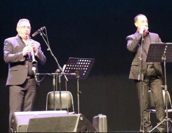 Ιστορία και παράδοση  με «τα τραγούδια του ‘21»  στην εξαίρετη συναυλία Λάλεζα  με την ορχήστρα Παράσχου