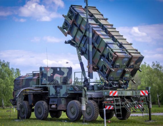 Δένδιας: Στέλνουμε Patriot και F-16 στη Βόρεια Ελλάδα για την αντιβαλλιστική προστασία της Βουλγαρίας από το Ιράν