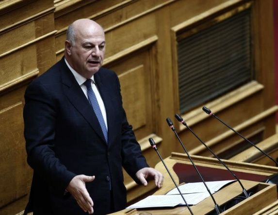Κώστας Τσιάρας: Δεν υπάρχει εγκεκριμένο εμβόλιο για την ευλογιά στην Ε.Ε.  – Η επίσημη απάντηση του Ευρωπαίου Επιτρόπου Βάρχελι