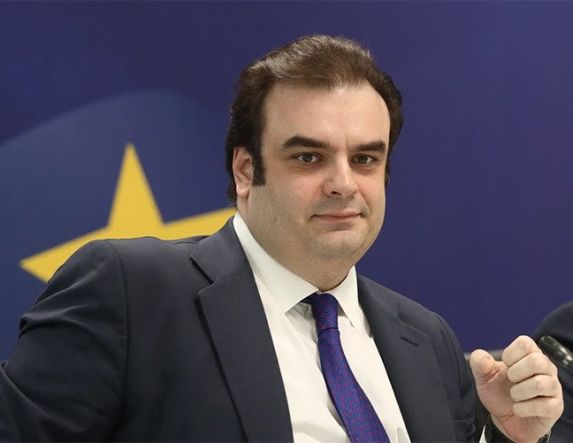 Ιστορική στιγμή για την Ελλάδα: Ο Κυριάκος Πιερρακάκης νέος πρόεδρος του Eurogroup - Επικράτησε του Βέλγου υπουργού Οικονομικών, Βίνσεντ βαν Πέτεγκεμ