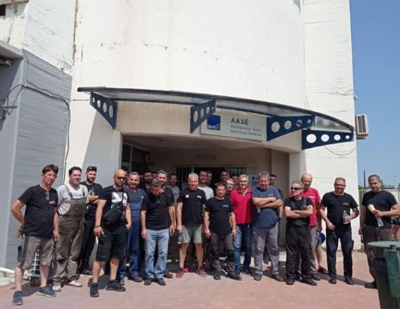 1 - 2 Ιουλίου και έπεται συνέχεια… Κατεβάζουν ρολά τα συνεργεία αυτοκινήτων και στην Ημαθία, για το ψηφιακό πελατολόγιο της ΑΑΔΕ -Προηγήθηκε παράσταση διαμαρτυρίας στη ΔΟΥ Βέροιας