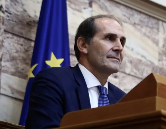 Επιμελητήριο Ημαθίας: Ονοματοδοσία αίθουσας συνεδριάσεων  σε «Απόστολος  Βεσυρόπουλος»