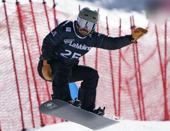 9ος ο Πετράκης στο Snowboard Cross - 10os στο Banked Slalom