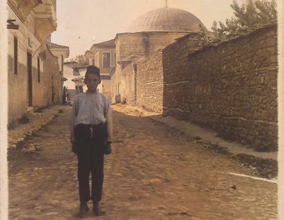 ΜεΜιαΜατια Επί της οδού Μιαούλη, το τζαμί του Σούμπαση
