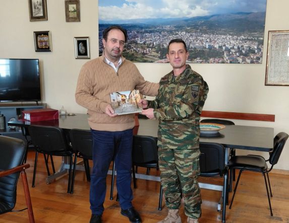 Επίσημη πρώτη επίσκεψη του νέου Διοικητή ΙΜΠ Χαράλαμπου Γεωργίου στον Δήμαρχο Βέροιας Κ. Βοργιαζίδη