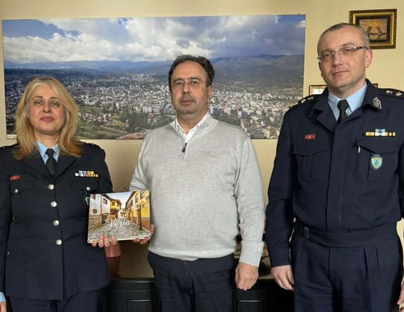 Συνάντηση του Δημάρχου Βέροιας με τη νέα Γενική Αστυνομική Διευθύντρια Κεντρικής Μακεδονίας και τον Αστυνομικό Διευθυντή Ημαθίας