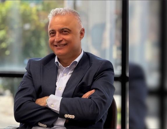 Εγκρίθηκε η χρηματοδότηση 559.364 ευρώ για το πολυμηχάνημα που θα δοθεί στον Δήμο Βέροιας - Θετική έκβαση μετά από τις συναντήσεις του Λάζαρου Τσαβδαρίδη με τον Υπουργό Μετανάστευσης και Ασύλου