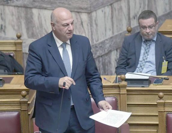 ΥπΑΑΤ: Υπεγράφη από τον Κώστα Τσιάρα η απόφαση για τον καθορισμό πλαισίου εφαρμογής του  προγράμματος ενίσχυσης των θερμοκηπιακών καλλιεργειών -  Ενίσχυση από 50% έως 70% ανάλογα με το είδος δαπάνης