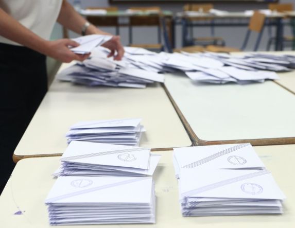 Με επιστολική ψήφο οι απόδημοι, στις εθνικές εκλογές του 2027