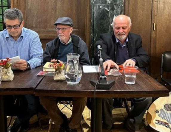 «Αστικά τραγούδια της Βέροιας»: Μια έρευνα χρόνων, από τα μέσα της δεκαετίας του 1990, μέχρι την παρουσίαση του CD με 14 τοπικά τραγούδια και σκοπούς