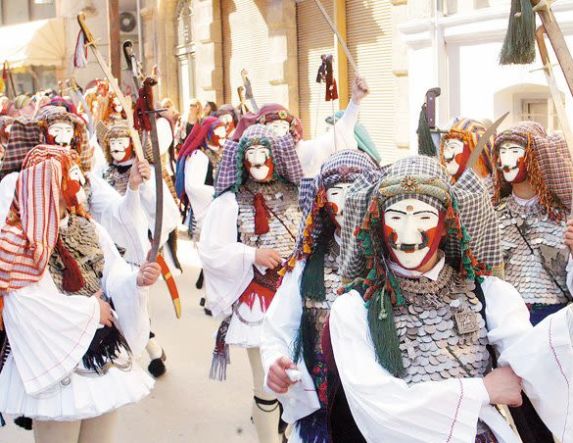 Δήμος Νάουσας: Στις Αποκριάτικες Εκδηλώσεις 2026 συμμετέχουν οι επαγγελματίες πωλητές υπαίθριου στάσιμου εμπορίου 