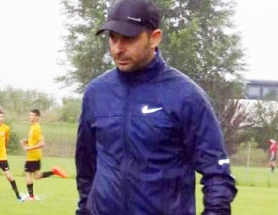 Κατικαρίδης αντί Παπατζίκου στον πάγκο της Αλεξάνδρειας