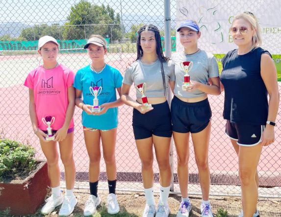 Με απόλυτη επιτυχία ολοκληρώθηκε το Πανελλαδικό Πρωτάθλημα τένις για Αγόρια και Κορίτσια κάτω των 14 ετών από τον ΟΜΙΛΟ ΑΝΤΙΣΦΑΙΡΙΣΗΣ ΒΕΡΟΙΑΣ
