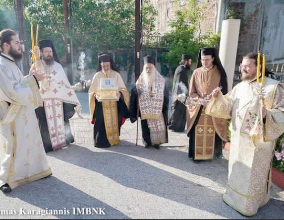 Μεταφορά Ιερού Λειψάνου του Αγ. Λουκά του Ιατρού στη Νάουσα και ομιλία του ιατρού Χρήστου Ταχματζίδη