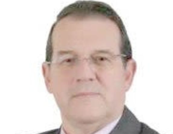 ΚΑΙ ΣΥ ΛΑΕ  ΒΑΣΑΝΙΣΜΕΝΕ….