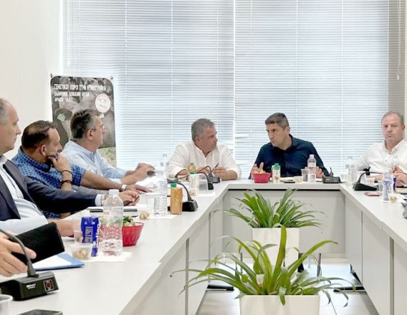 Λ. Αυγενάκης: Αρχές του 2024 θα τεθεί σε λειτουργία ο νέος κανονισμός του ΕΛΓΑ - Περιοδεία του ΥπΑΑΤ, στην Κεντρική Μακεδονία