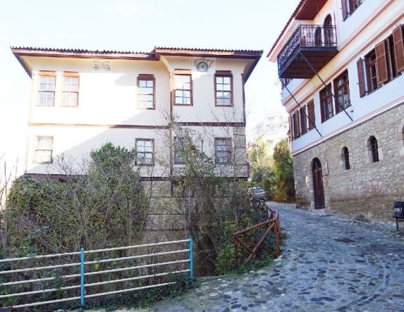Οδός Ολγάνου…πίσσα σκοτάδι!!!