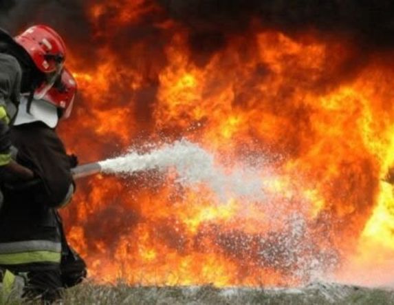 50 εκ. ευρώ δίνει φέτος το ΥΠΕΣ στους δήμους για δράσεις πυροπροστασίας