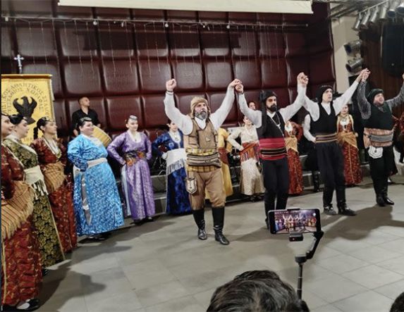 «Ευστάθιος Χωραφάς»: Ετήσιος χορός, με αναφορές τιμής στη μνήμη του Γεώργιου Παρχαρίδη και του Ιερόθεου Υφαντίδη 