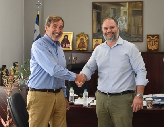 Δήμος Νάουσας: Ξεκινάει η αναβάθμιση του Δημοτικού Γηπέδου Νάουσας
