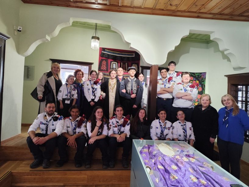 Μέλη του Συλλόγου Κυπριακού Προσκοπισμού στο Λύκειο των Ελληνίδων Βέροιας