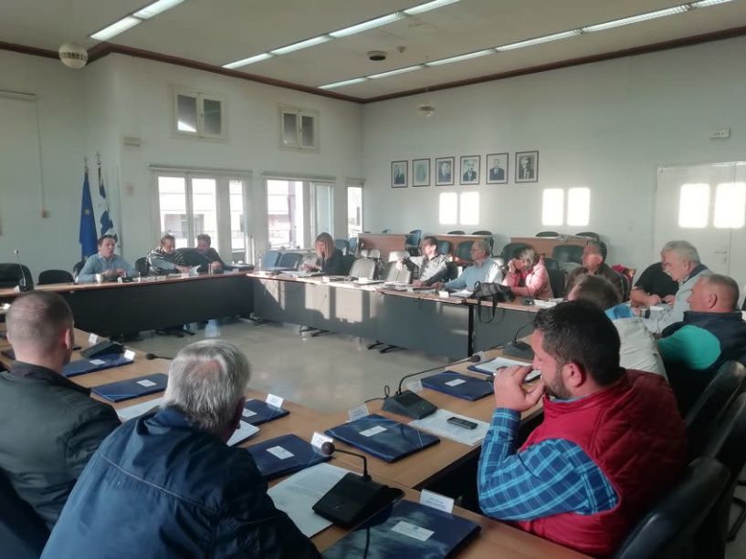 Συνάντηση του Δημάρχου Νάουσας Ν. Καρανικόλα με τους Προέδρους των Τοπικών Κοινοτήτων του Δήμου