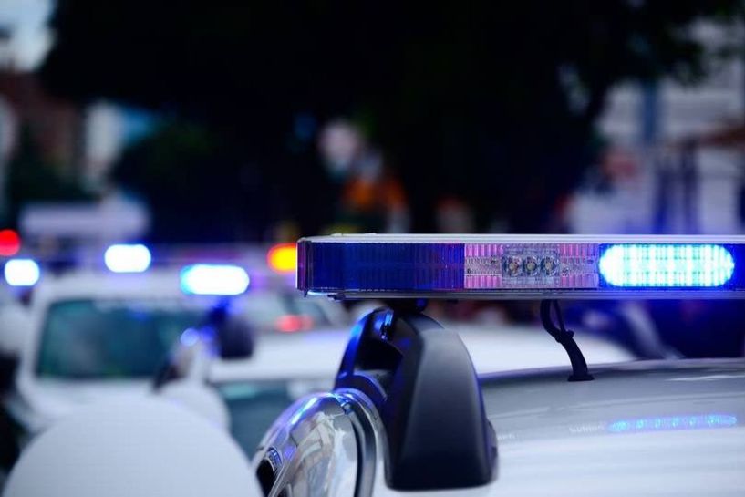 Συνελήφθη από αστυνομικούς στη Νάουσα άνδρας για ληστεία, παράνομη οπλοφορία, οπλοχρησία και επικίνδυνη σωματική βλάβη