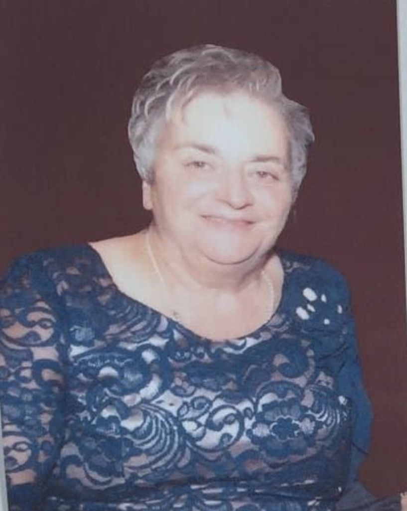 Απεβίωσε σε ηλικία 77 ετών η Κατερίνα Αγγέλου