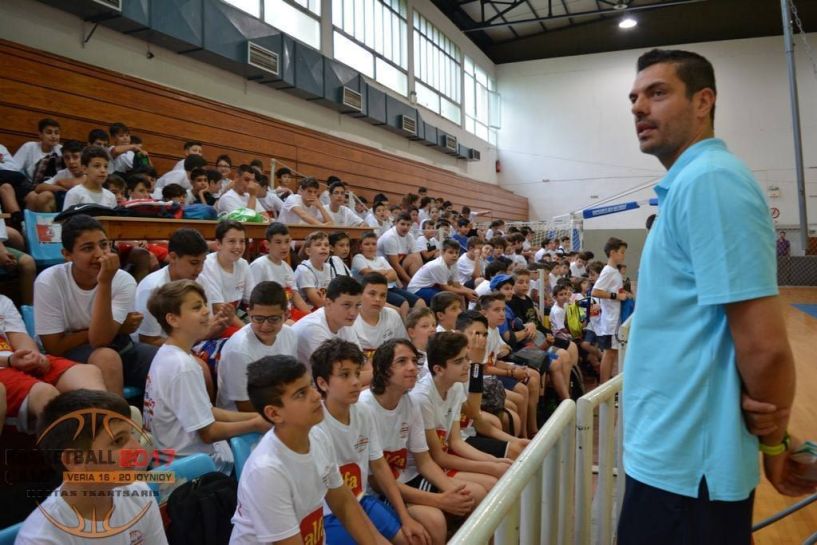 Το Veria Basketball Camp πάει στο Μουσείο της ΧΑΝΘ μαζί με Νίκο Χατζηβρέττα και Νίκο Ζήση