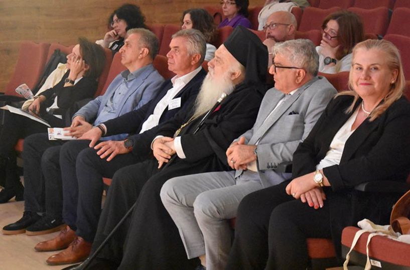 Ξεκίνησε το 1ο Πανελλήνιο Επιστημονικό Συνέδριο «Η Δημιουργική Γραφή στην Εκπαίδευση» στη Νάουσα