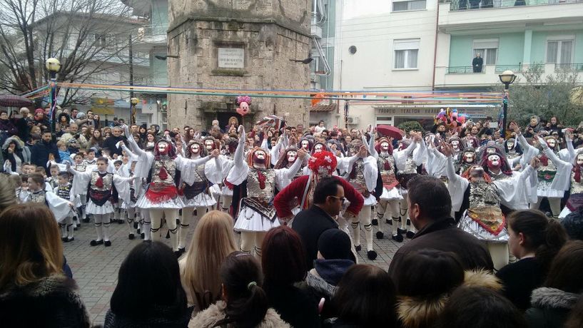 Ακόμη μία λεβέντικη πρώτη Κυριακή στην αποκριά της Νάουσας