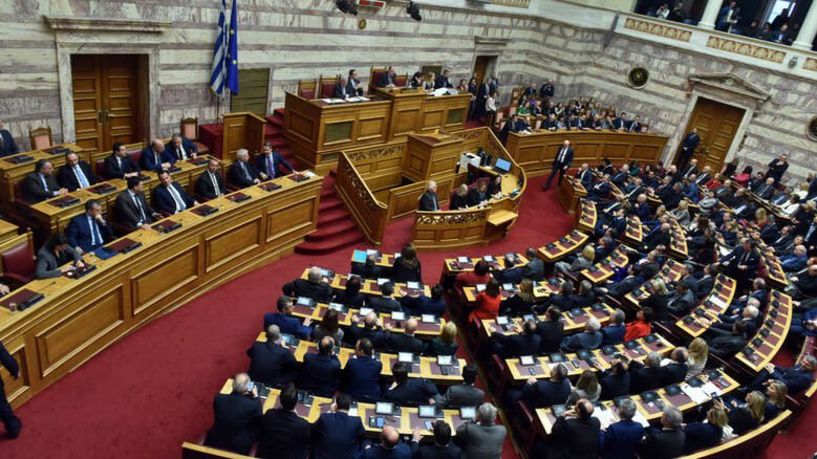 Εκλογικός νόμος: Πέρασε με 163 ψήφους