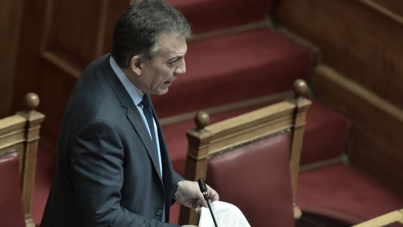 Βρούτσης: Ομπρέλα προστασίας για 8.500 μακροχρόνια άνεργους