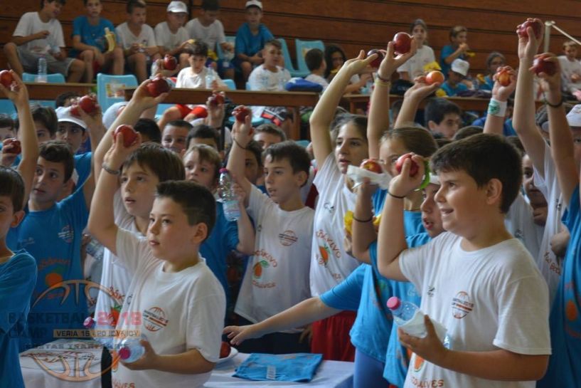 Με επίκεντρο το ροδάκινο η 2η μέρα του Veria Basketball Camp 2018 