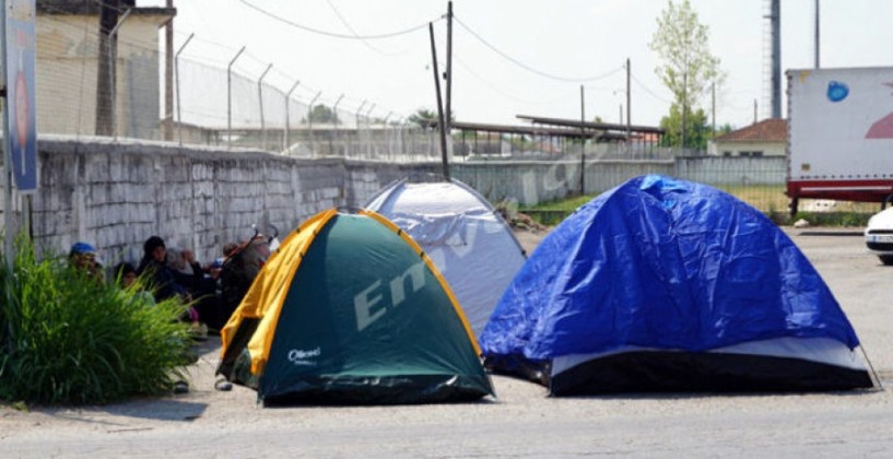 11 πρόσφυγες θέλησαν να φιλοξενηθούν στο καμπ της Αλεξάνδρειας