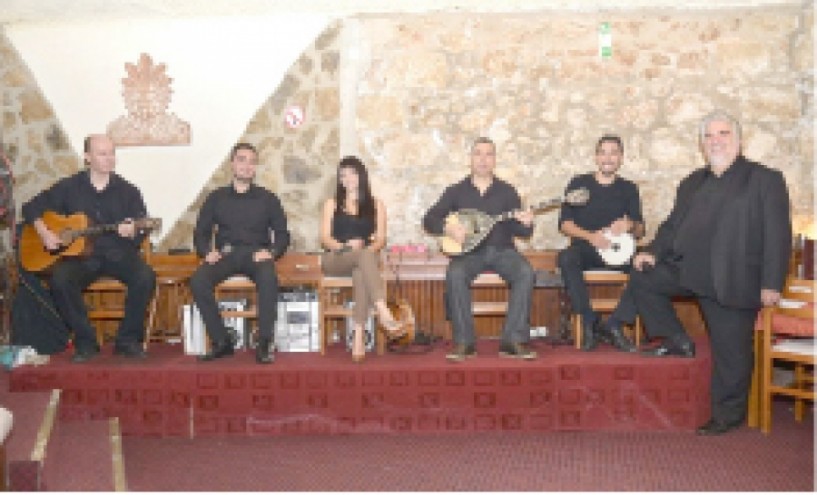 Σήμερα Σάββατο στις “Νότες Δροσιάς”  Η “Αλλιώτικη Κομπανία”   στο πάρκο των Αγίων Αναργύρων