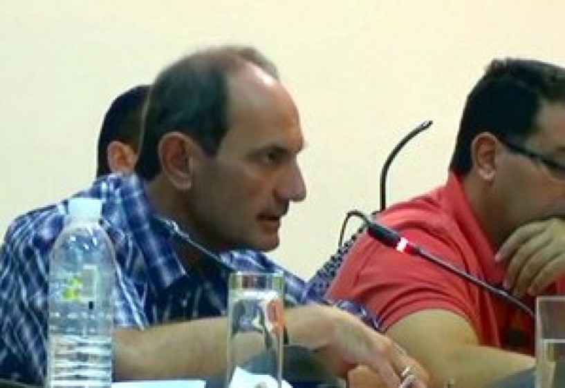 Τραπεζοκαθίσματα και στην Αλεξάνδρεια