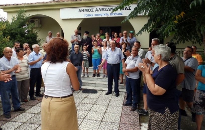 Συγκέντρωση διαμαρτυρίας στην Κυψέλη κατά της ταφής βοοειδών με οζώδη