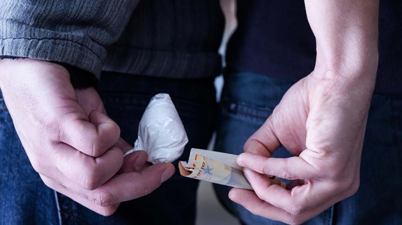 24χρονος Αλβανός διακινούσε ναρκωτικά στην Ημαθία. Χωρίς άδεια διαμονής στην Ελλάδα