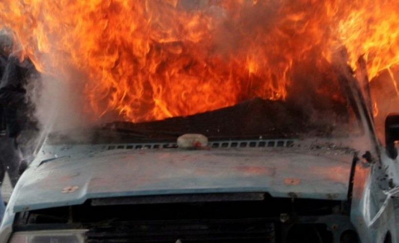 Κάηκε αυτοκίνητο στον δρόμο Κουλούρας-Βέροιας επί της Εγνατίας