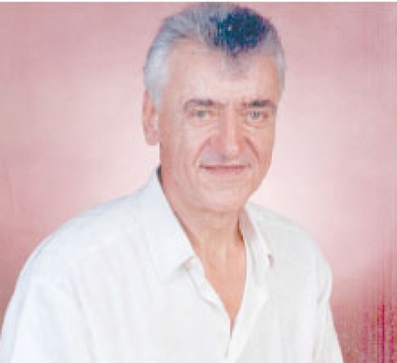 Πλατεία Γιώργου Κουτσαντά στα Ριζώματα