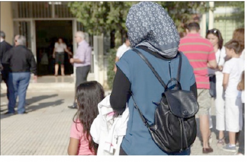Ανάστατοι οι σύλλογοι γονέων στην Αλεξάνδρεια - Ψήφισαν κατά της φοίτησης 60 προσφυγόπουλων