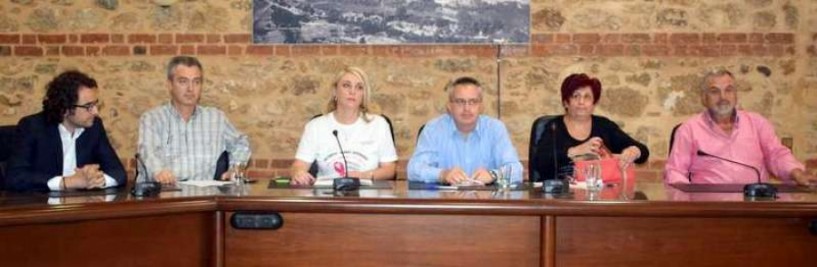 Πολύ κοντά... αν και στα δύο άκρα!