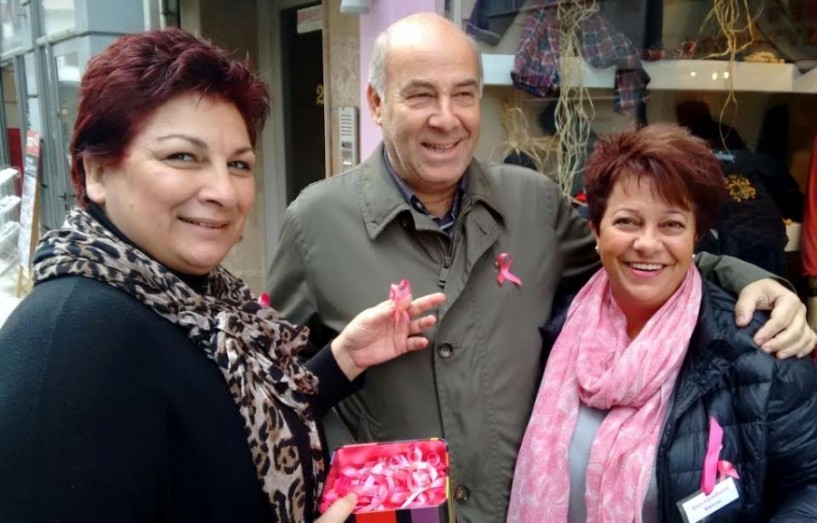 Άλμα πρόληψης κατά του καρκίνου του μαστού από τους φίλους του καρναβαλιού