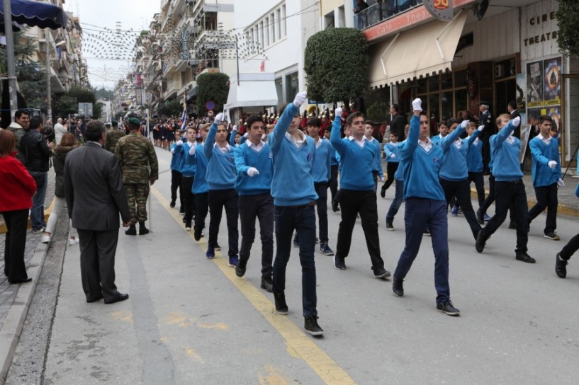 Στιγμιότυπα από την παρέλαση της 28ης Οκτωβρίου στη Βέροια (ΒΙΝΤΕΟ)