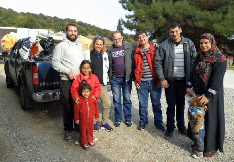 Συλλογική δράση για την ανακούφιση των προσφύγων στον καταυλισμό της Αγίας Βαρβάρας