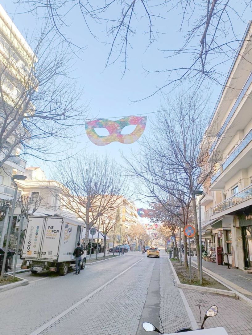 Αποκριάτικες μάσκες θα φωτίσουν Εληάς και Μητροπόλεως 