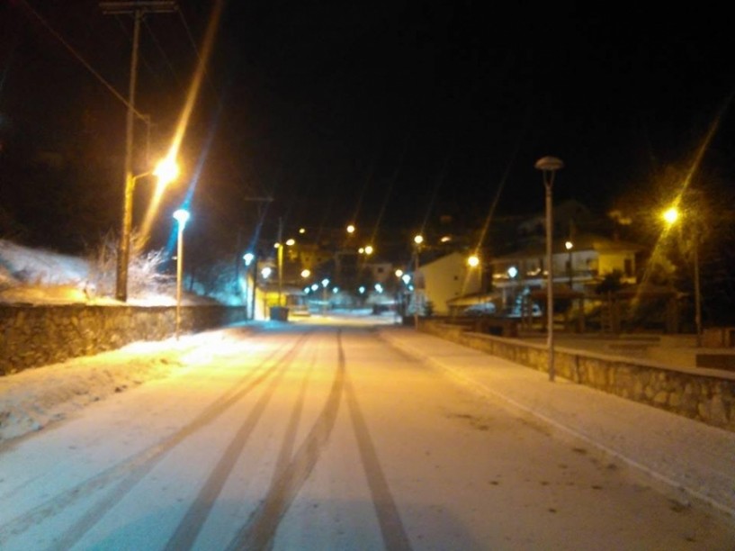 Χιόνια  στο καμπαναριό  του Σελίου