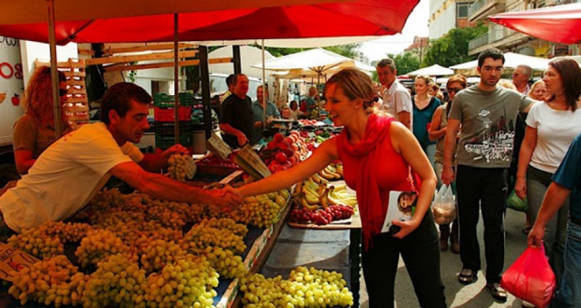 Μια μέρα πριν η λαϊκή Μακροχωρίου λόγω Θεοφανίων